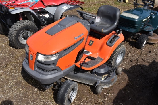 Husqvarna YTH2348 Lawn Tractor