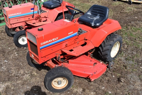 Gravely 8123 Lawn Tractor