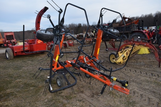 Kubota TE4052T 4 Star Tedder