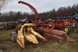New Holland 892 Chopper Unit with 2 Row Corn Head