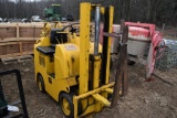 Towmotor 422SG3024 Fork Lift