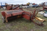 New Holland 268 Square Baler