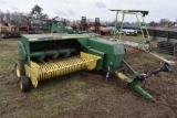 John Deere 338 Square Baler