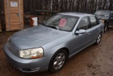 2005 Saturn L300 Car