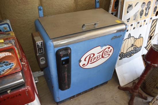 Glasco GBV-50 A-30000 Pepsi Cola Bottle Vendor Machine