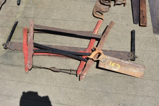 4 Vintage hand Saws