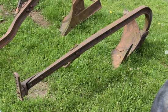Syracuse Chilled Plow Company 1 Bottom Plow