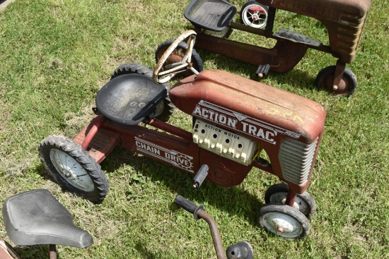 AMF Action Trac A-536 Chain Drive Pedal Tractor