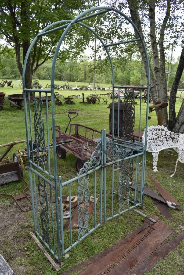 Vintage 48" Arch Way Gate