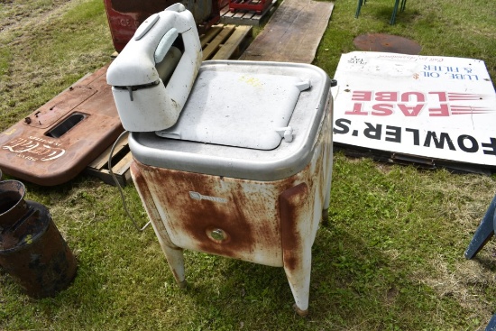 Maytag Wringer Washer Machine