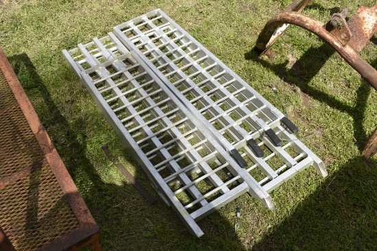Oxlite 8' Aluminum Folding Ramps