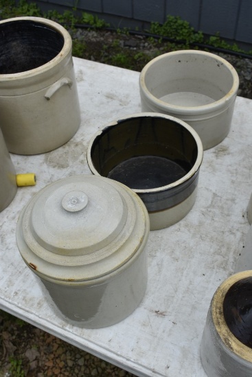 3 Small Crocks