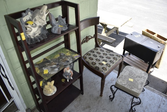 4 Tier Folding Shelf with Chair and Foot Stoll