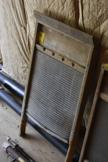 National Washboard Co No 605 Washboard