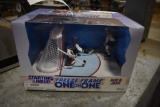Kenner Starting Lineup Freeze Frame One on One Roy & Jagr Toy