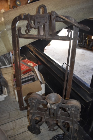 Beatty Hay Fork, Leader Trolley and Pulley