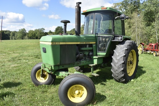 John Deere 4230 Tractor
