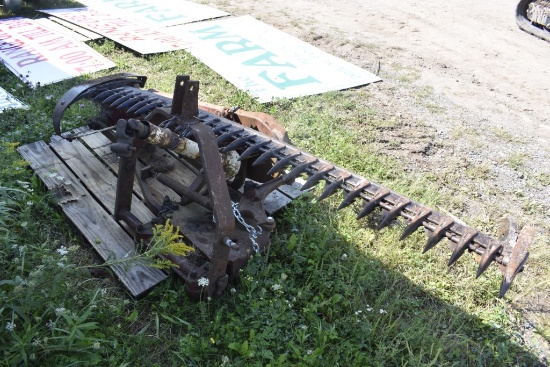 International 3 Point 7' Sickle Bar Mower