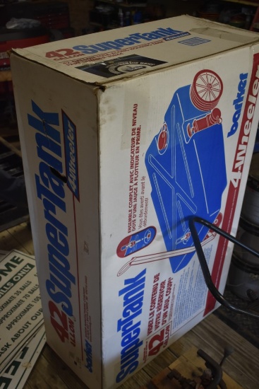 Barker 4 Wheeler 42 Gallon Super Tank