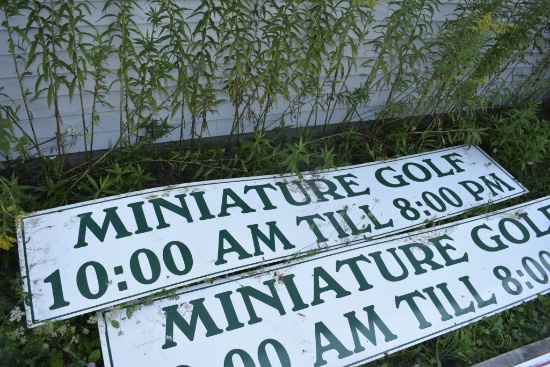 Miniature Golf Sign