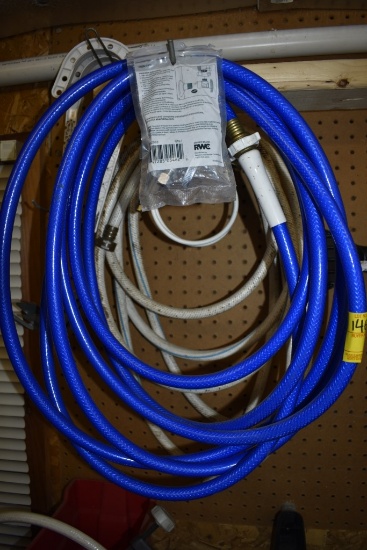 2 Hoses