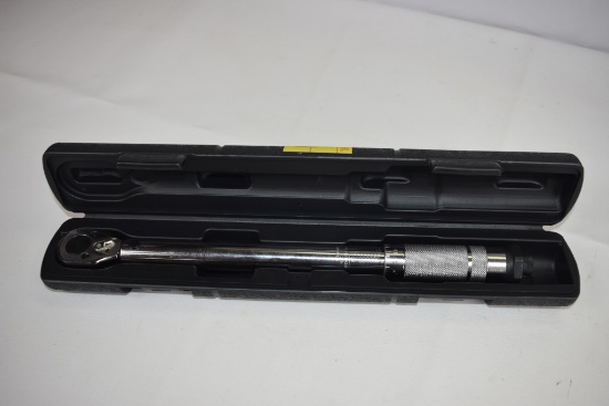 Pittsburgh 3/8" Click Type 80ftlb Torque Wrench