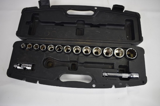 Husky 1/2" 18 Piece SAE Socket Set
