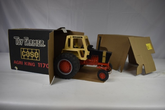 Ertl Case Agri King 1170 Toy