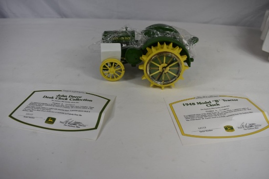 Danbury Mint John Deere 1948 Model B Tractor Clock