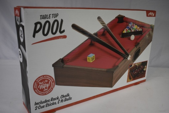 Nifty Table Top Pool Game