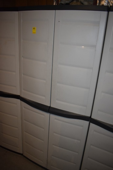 Four Tier Enclosed Plastic Shelf Unit with Bifold Doors