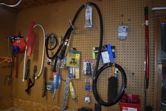 Contents of Wall