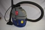 Shop Vac 2.5 Gallon Vacuum