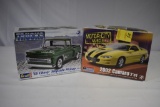 2 Model Toy Vehicles