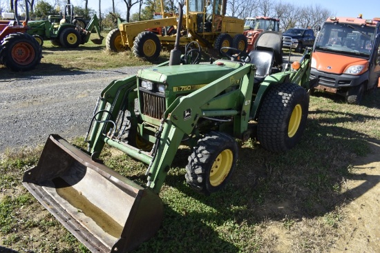 John Deere 750 Backhoe Loader Tractor