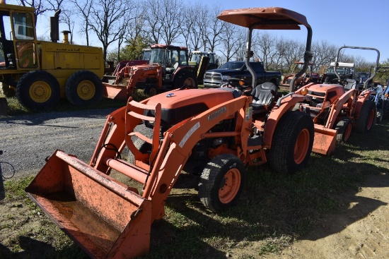 Kubota L3540 Loader Tractor