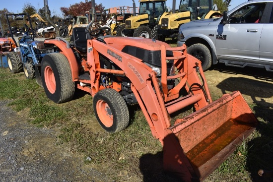 Kubota L3540 Loader Tractor
