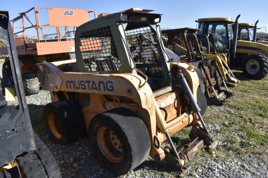 Mustang 2109 Skid Steer
