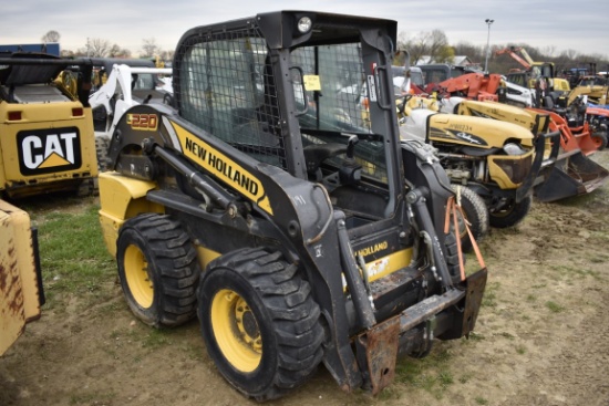 New Holland L220 Skid Steer