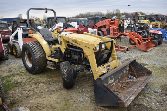 Challenger MT275B Tractor