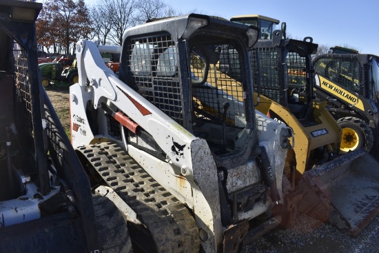 Bobcat T590 Skid Steer with Tracks