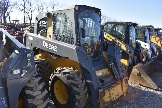 John Deere 328D Skid Steer