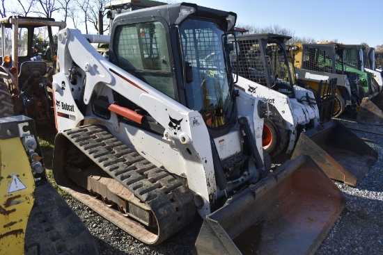 Bobcat T650 Skid Steer with Tracks