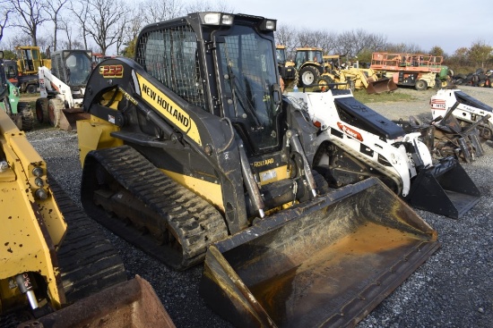 New Holland C232 Skid Steer with Tracks