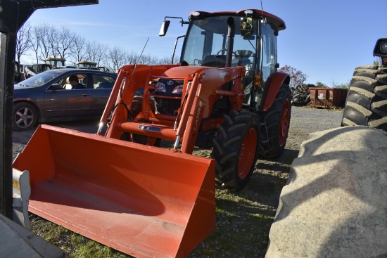 Kubota M4-061 Deluxe Loader Tractor