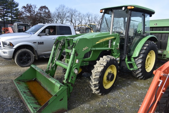 John Deere 5525 Loader Tractor