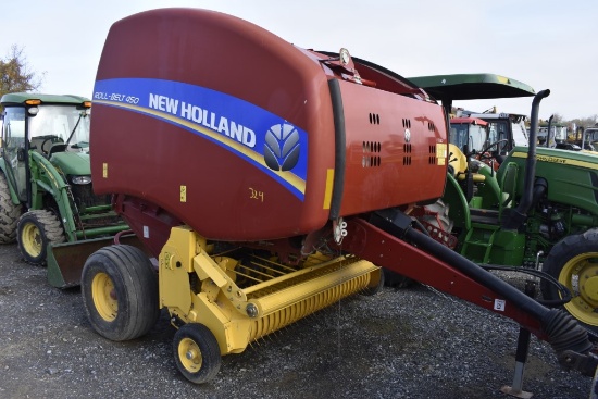 New Holland Roll Belt 450 Round Baler