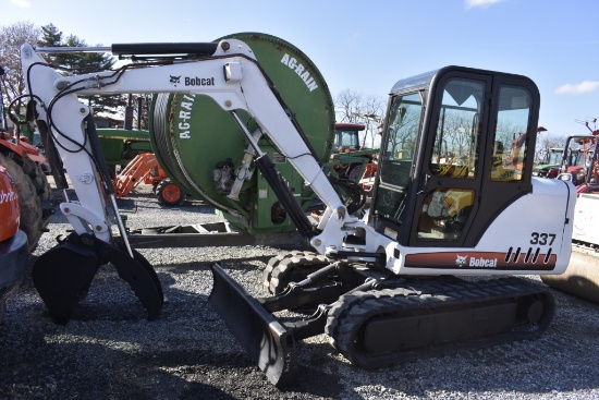 Bobcat 337 Mini Excavator