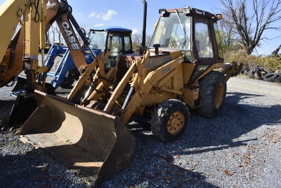 Case 580 Super E Backhoe