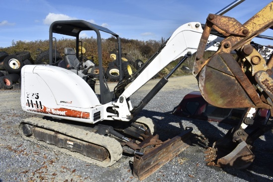 Bobcat 335 Mini Excavator